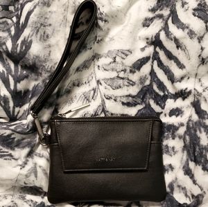 Matt & Nat wristlet